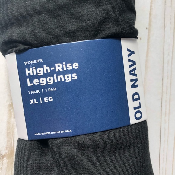 Old Navy High Rise Leggings - Picture 3 of 4